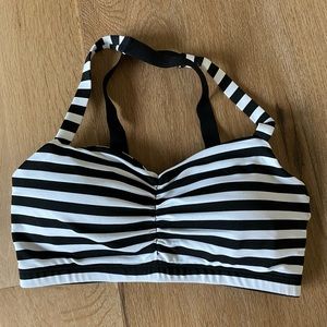 striped sports bra size: small black/white BNWT